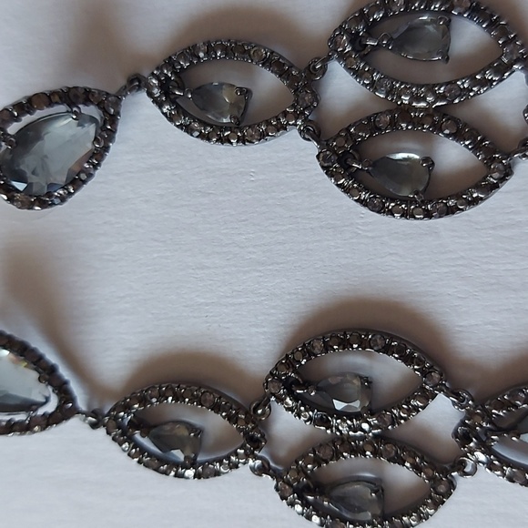 Earrings chandelier style faux onyx - Picture 2 of 3